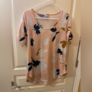 LuLaRoe top